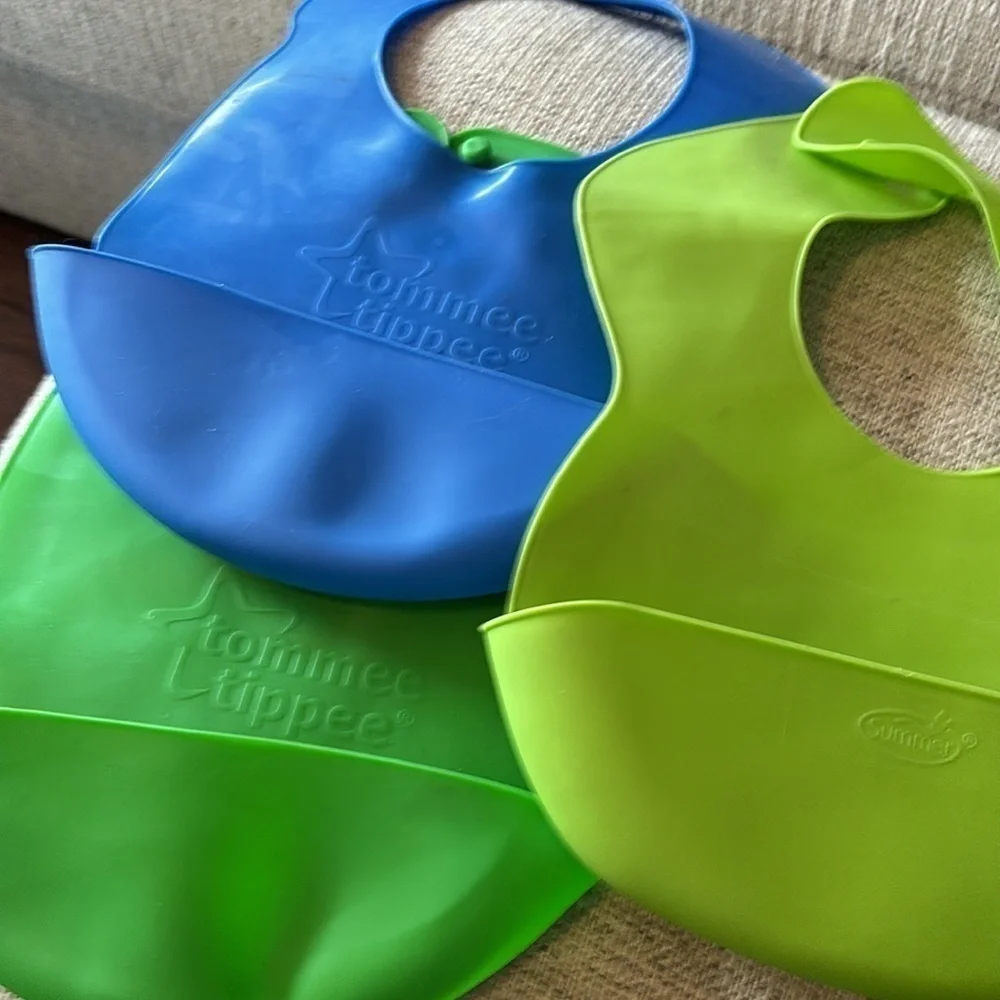 Summer Infant and Tommee Tippee rubber reusable bibs set of 3